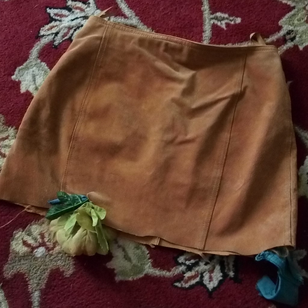 Vintage, brown suede skirt size petite 7/8